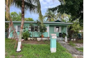 1096 NW 106th St, Miami, FL 33150, - MLS#A11754372