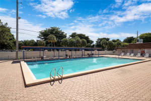 9400 NW 70th St, Tamarac, FL 33321, - MLS#A11754527