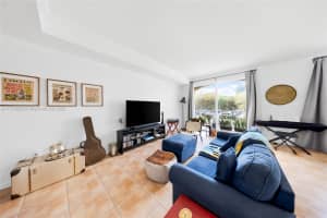 8858 W Flagler St APT 210, Miami, FL 33174, Sold 04/09/25