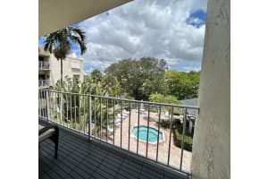 7755 SW 86th St # C-301, Miami, FL 33143, Sold 07/29/25