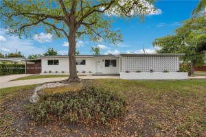 9550 Bahama Dr, Cutler Bay, FL 33189, Sold 06/02/25