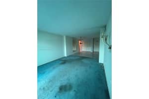500 Bayview Dr, Sunny Isles Beach, FL 33160, Sold 04/30/25