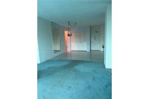 500 Bayview Dr, Sunny Isles Beach, FL 33160, Sold 04/30/25
