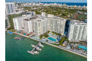 1200 West Ave 422, Miami Beach
