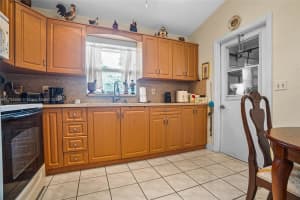 171 NE 30th Ct, Pompano Beach, FL 33064, Sold 04/23/25