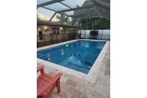 18800 Lenaire Dr, Cutler Bay
