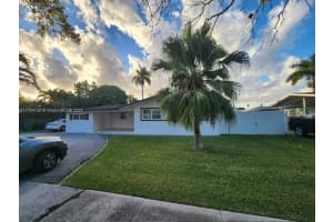 18800 Lenaire Dr, Cutler Bay, FL 33157, - MLS#A11754730