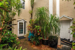 2518 NE 206th Terrace, Miami, FL 33180, - MLS#A11754739