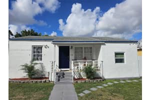 1020 SW 33rd Ave, Miami, FL 33135, - MLS#A11754795