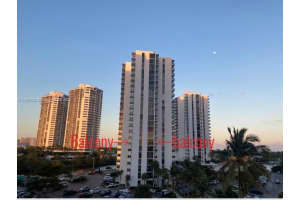 20505 E Country Club Dr 738, Aventura