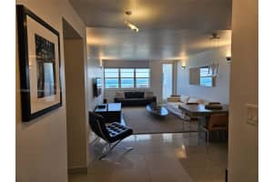 100 Lincoln Rd 1242, Miami Beach