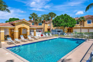 154 Village Blvd APT J, Tequesta, FL 33469, Sold 06/05/25