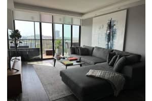 20301 W Country Club Dr 1530, Aventura