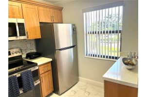 10101 Sunrise Lakes Blvd APT 303, Sunrise, FL 33322, Sold 05/29/25