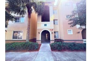 2586 Centergate Dr 104, Miramar