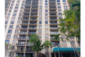 1470 NE 123rd St A806, North Miami, FL 33161, Sold 04/11/25