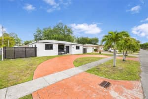 17001 NE 8th Pl, North Miami Beach, FL 33162, Sold 04/22/25