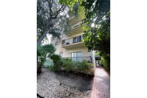 821 Euclid Ave, Miami Beach, FL 33139, Sold 04/03/25