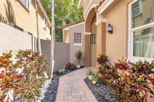 4651 NW 94th Ct, Doral, FL 33178, Sold 05/13/25