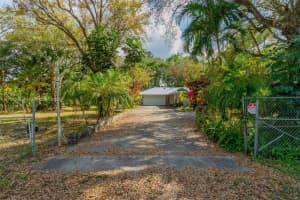 16030 Mead Hill Dr E, Loxahatchee Groves, FL 33470, Sold 05/27/25