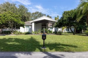 8513 Sw 169 Ter, Palmetto Bay
