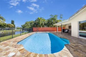 847 W Plantation Cir, Plantation, FL 33324, Sold 08/04/25