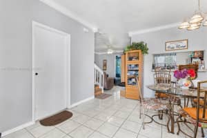 136 Sw 169th Ave 136 Pembroke Pines, FL 33027 - MLS#A11755355