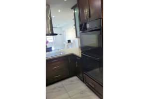 5170 SW 40th Ave APT 9E, Fort Lauderdale, FL 33314, Sold 04/25/25