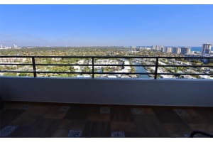 2500 Parkview Dr 2407, Hallandale Beach, FL 33009 - MLS#A11755374