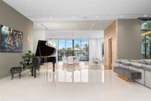 3260 NE 165th St, North Miami Beach, FL 33160, Sold 05/07/25