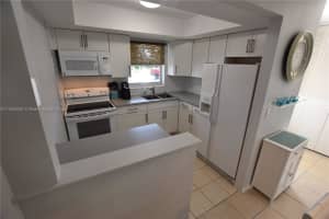 2935 Crosley Dr W APT L, West Palm Beach, FL 33415, Sold 05/21/25