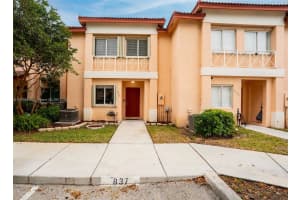 837 NW 208th Dr, Pembroke Pines, FL 33029 - MLS#A11755460