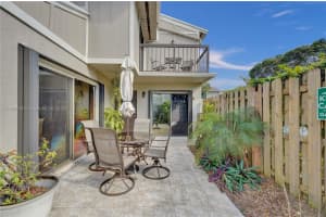 13273 NW 5th St, Plantation, FL 33325, Sold 04/10/25