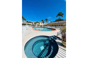 851 Ne 14th Ave 414, Hallandale Beach