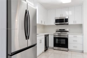 232 NW 58th Ct, Miami, FL 33126, - MLS#A11755593