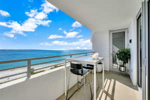 5555 Collins Ave APT 10M, Miami Beach, FL 33140, - MLS#A11755622
