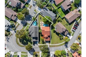 934 SW 176th Terrace, Pembroke Pines, FL 33029, Sold 04/29/25
