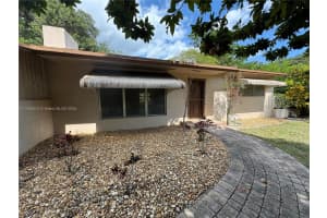 7851 SW 100th St, Miami, FL 33156, Sold 05/15/25