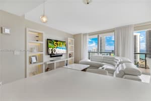 2600 E Hallandale Beach Blvd T2401, Hallandale Beach, FL 33009, - MLS#A11755698