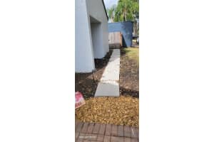 7420 NW 35th Ct, Lauderhill, FL 33319 - MLS#A11755705
