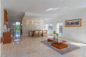 11271 NW 61st St, Doral, FL 33178, Sold 08/29/25