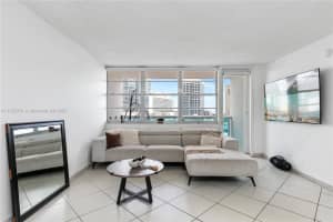 6770 Indian Creek Dr APT 7A, Miami Beach, FL 33141, - MLS#A11755751