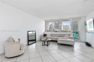6770 Indian Creek Dr APT 7A, Miami Beach, FL 33141, - MLS#A11755751