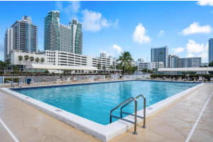 600 Parkview Dr APT 1109, Hallandale Beach, FL 33009, Sold 10/01/25