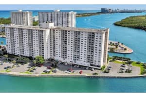 400 Kings Point Dr APT 801, Sunny Isles Beach, FL 33160, Sold 08/01/25