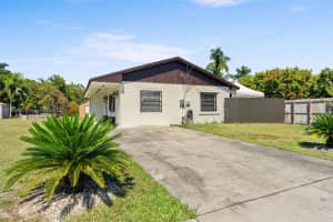 530 SW 2nd St, Homestead, FL 33030, Sold 05/15/25