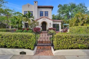 621 Biscayne Dr, West Palm Beach, FL 33401, Sold 05/30/25