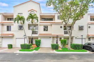 21375 Marina Cove Cir APT 14A, Aventura, FL 33180, Sold 08/29/25