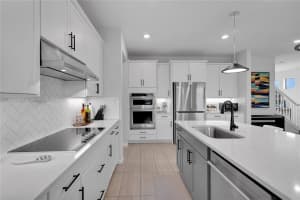 7681 Nw 84th Ln Tamarac, FL 33321 - MLS#A11756399