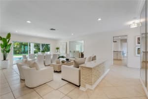 15740 SW 75th Ave, Palmetto Bay, FL 33157, Sold 05/21/25